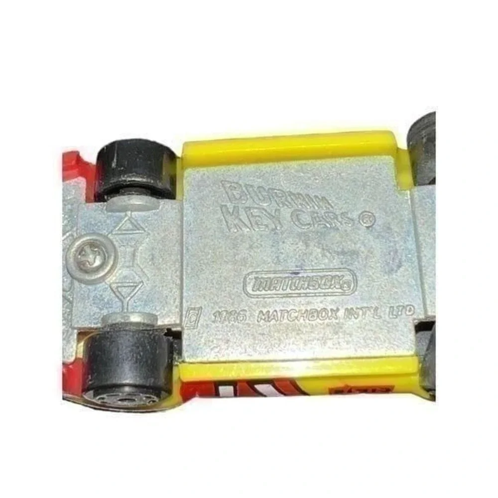 Matchbox vintage‎ 1986 Ferrari #17 Burnin' Key car - no key